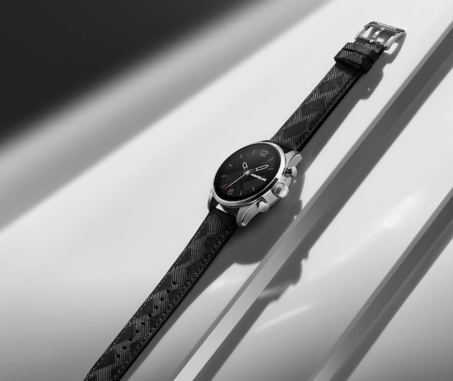 全新推出的万宝龙Summit 3智能手表——全新技术
